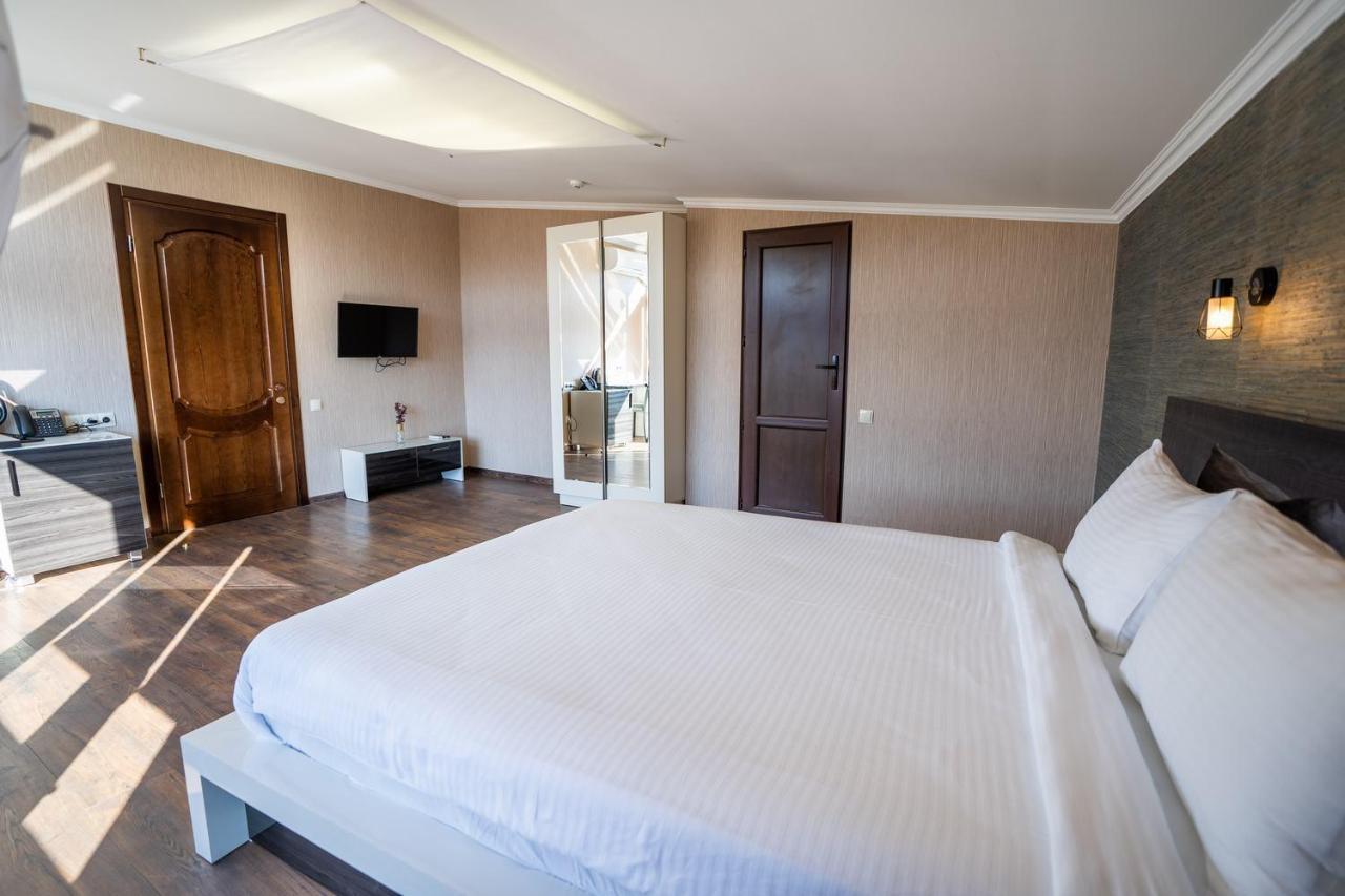 Siberia Hotel 5*
